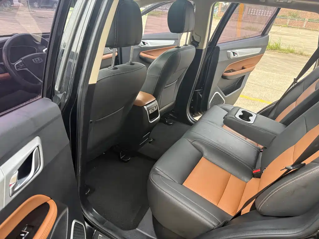 Geely Vision X6 — миниатюра 14