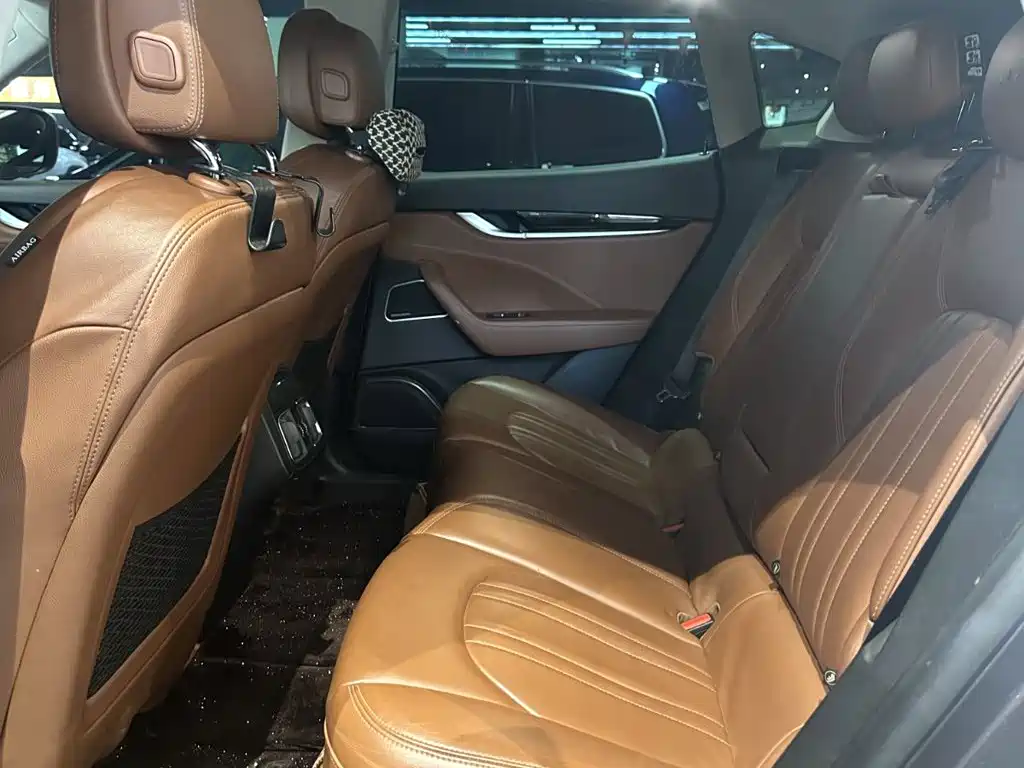 Maserati Levante — миниатюра 10