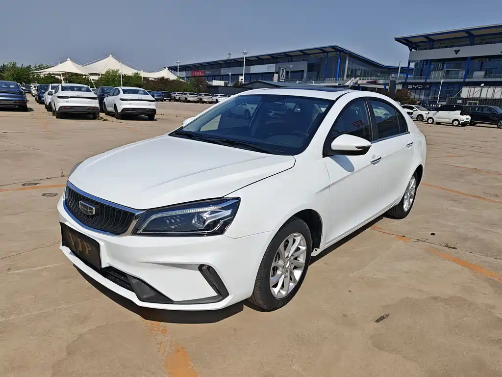Geely Emgrand 2021