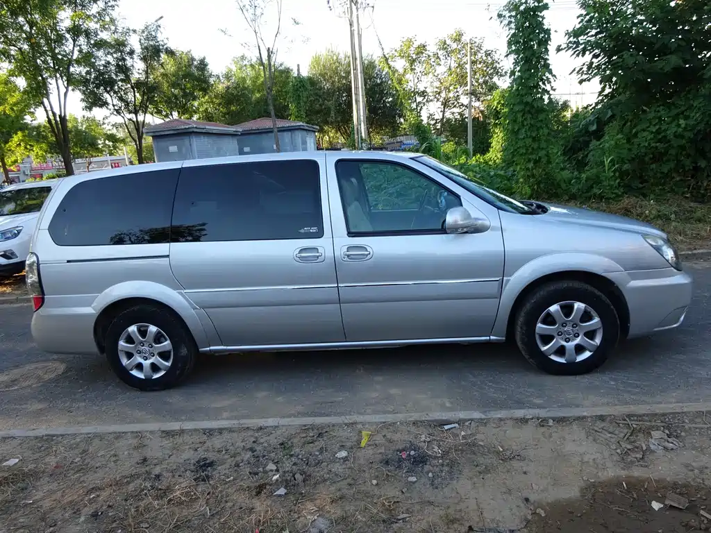 Buick GL8 — миниатюра 19
