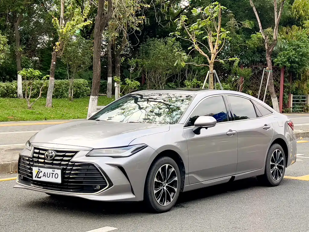Toyota Avalon 2023