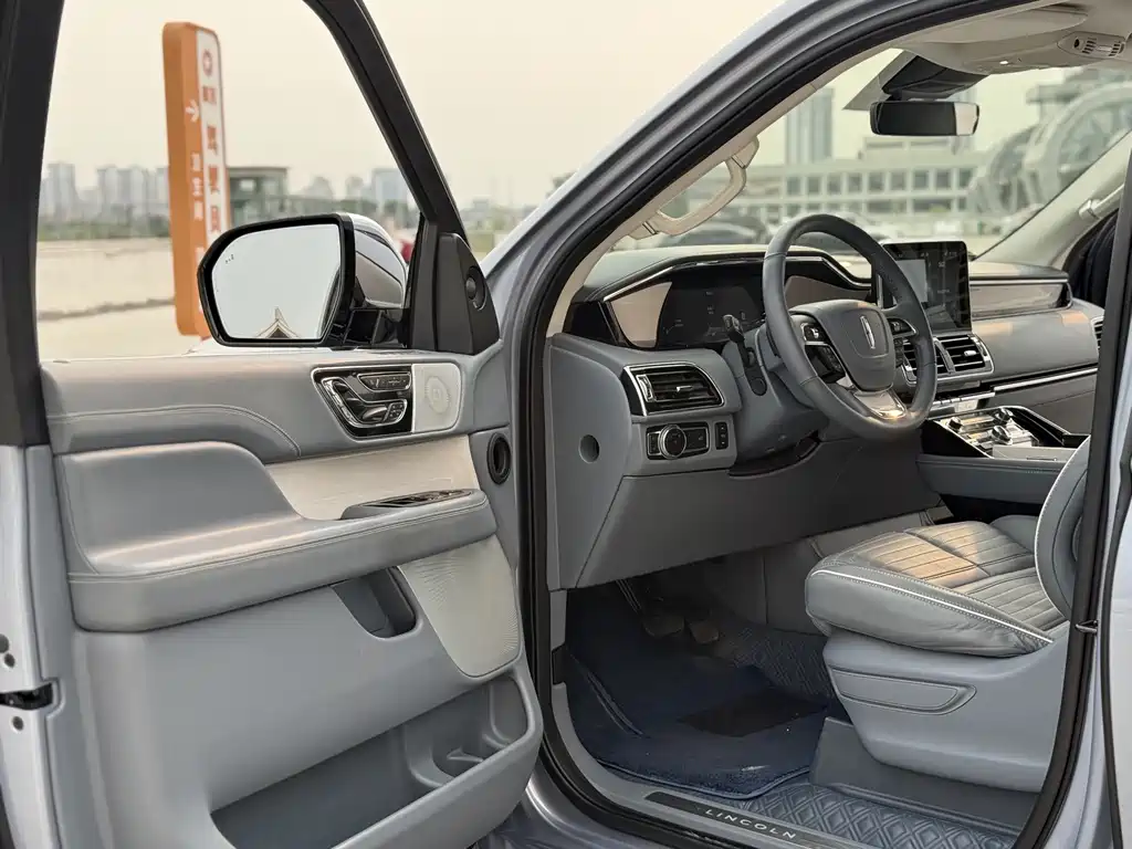 Lincoln Navigator 2020 3.5T