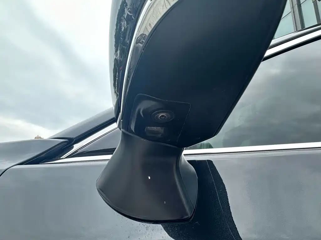 Toyota Avalon — миниатюра 18