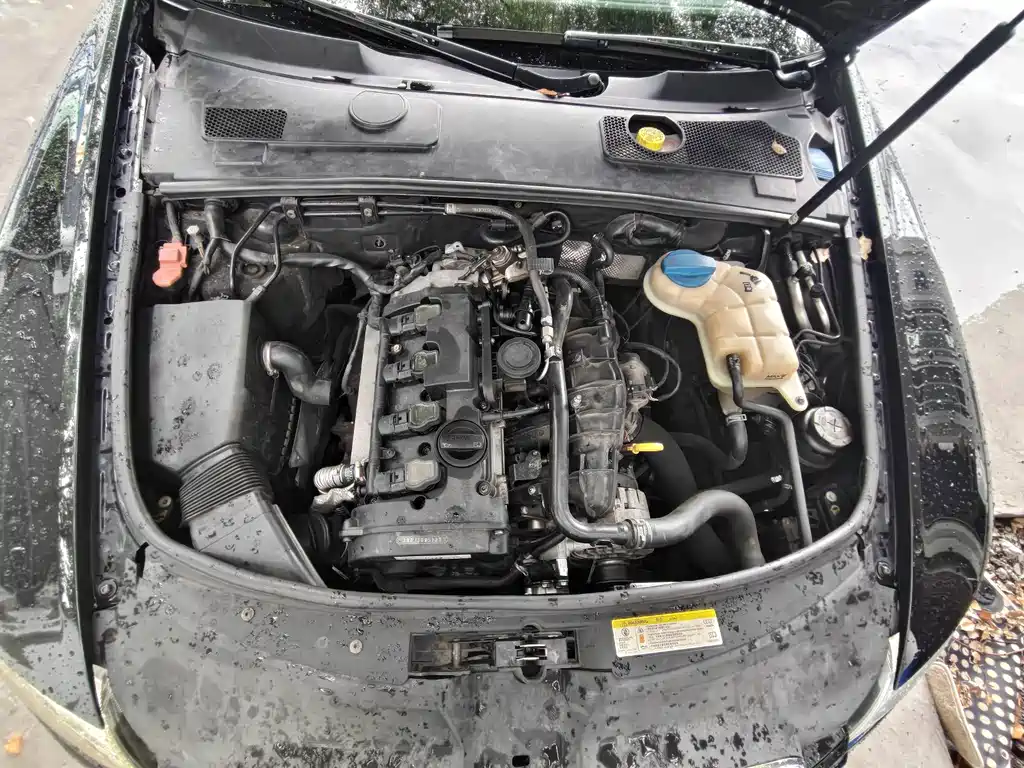 Audi A6L 2011 2.0 TFSI AT