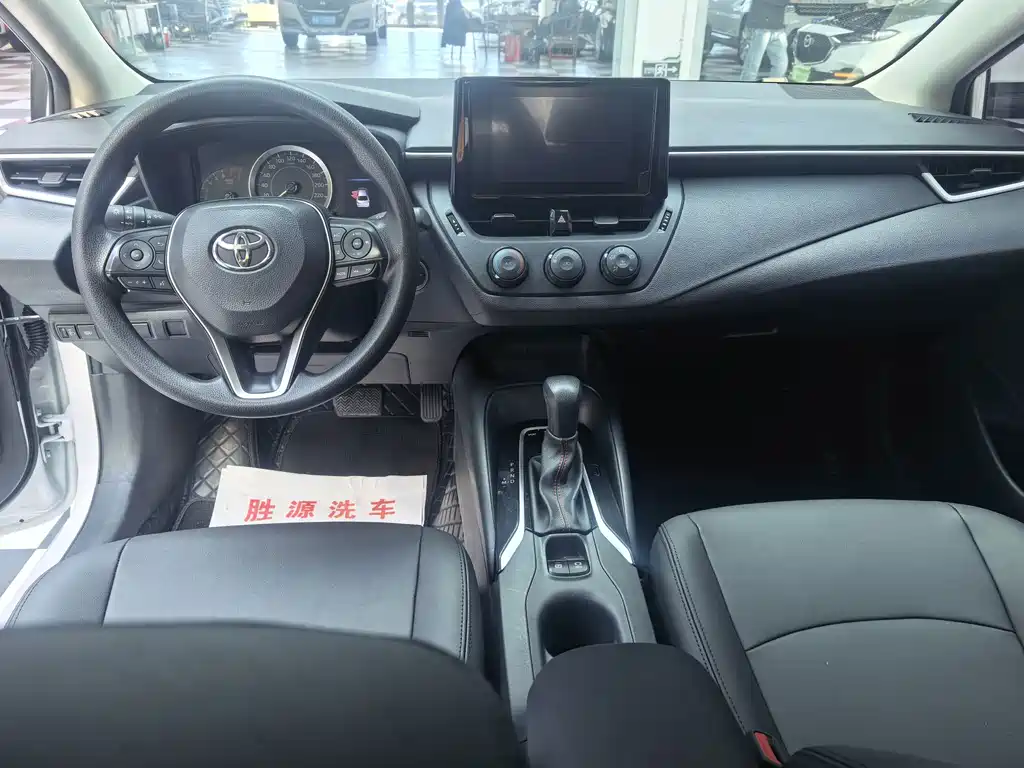 Toyota Corolla — миниатюра 9