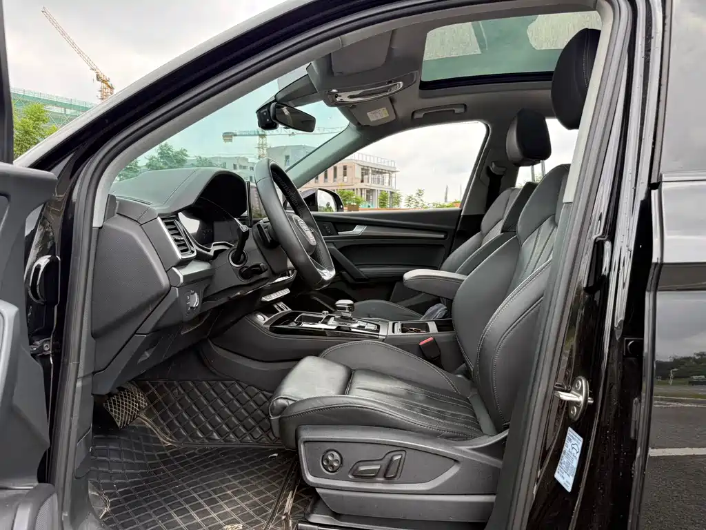 Audi Q5L — миниатюра 7