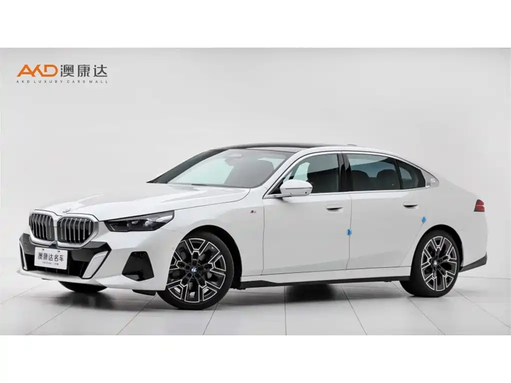 BMW 5 Series 2024