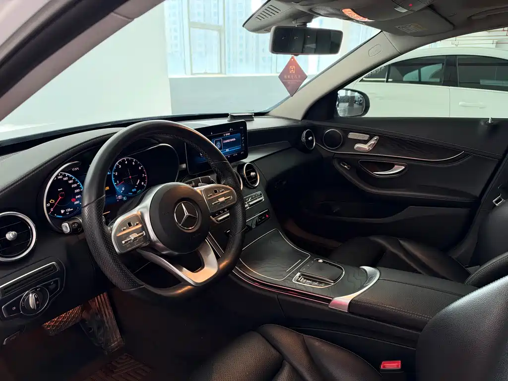 Mercedes-Benz C-Class — миниатюра 17