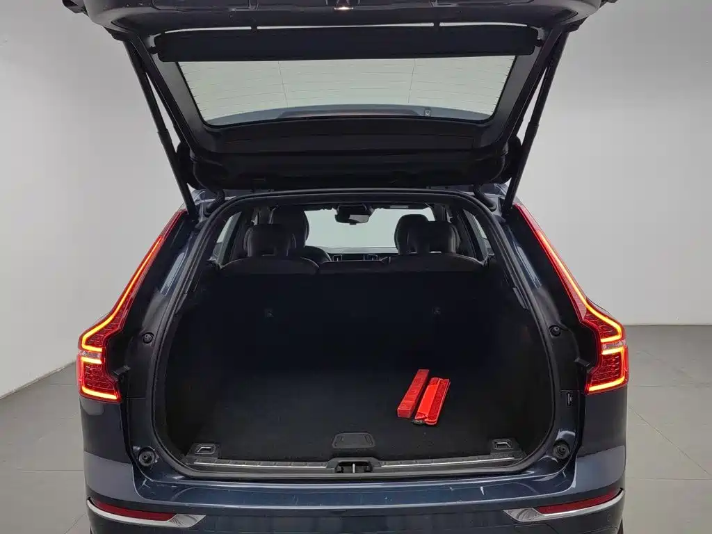 Volvo XC60 — миниатюра 16