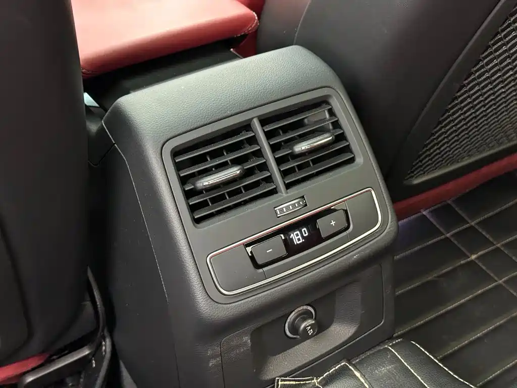 Audi S4 — миниатюра 16