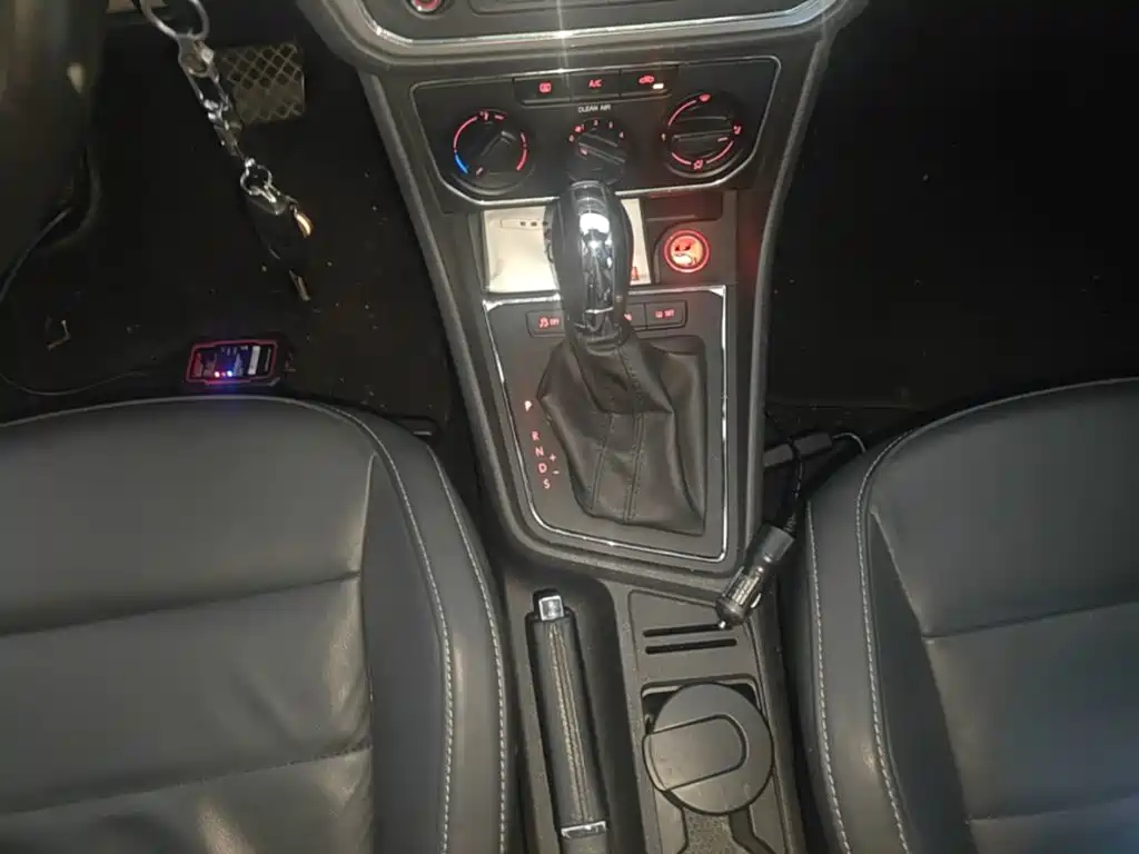 Volkswagen Lavida — миниатюра 14