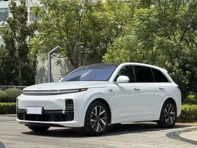 Li Auto L7