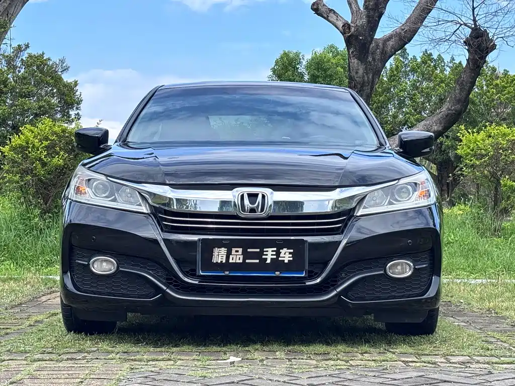 Honda Accord — миниатюра 4