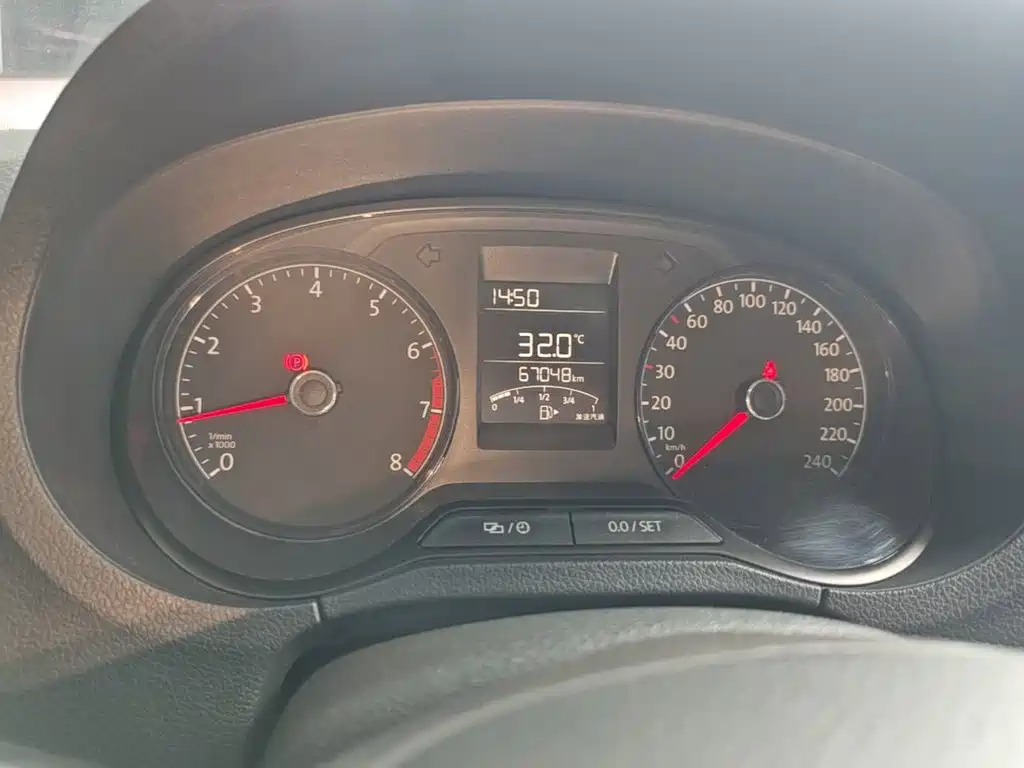 Volkswagen Polo — миниатюра 12