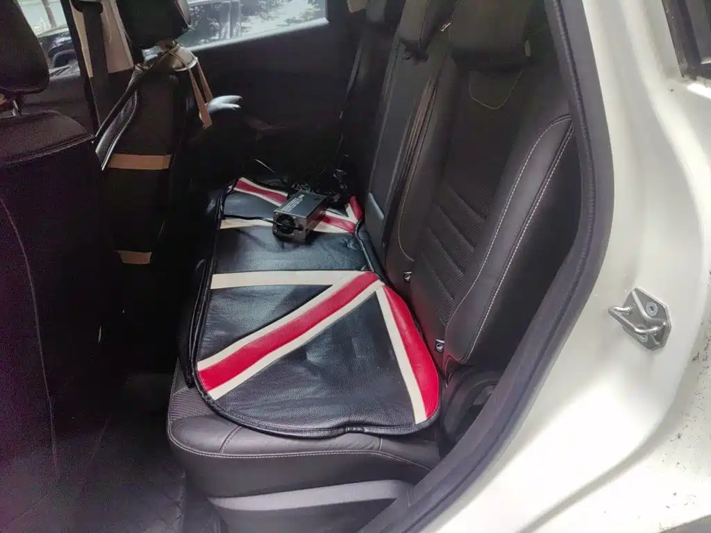 Ford Kuga — миниатюра 18