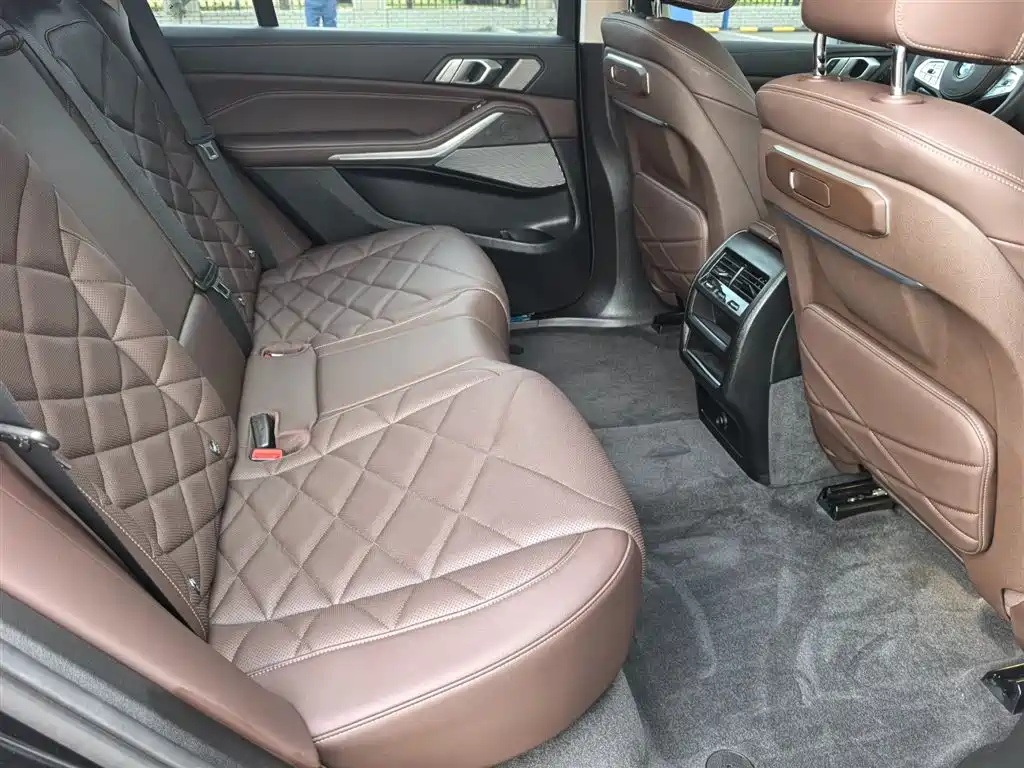 BMW X5 — миниатюра 17