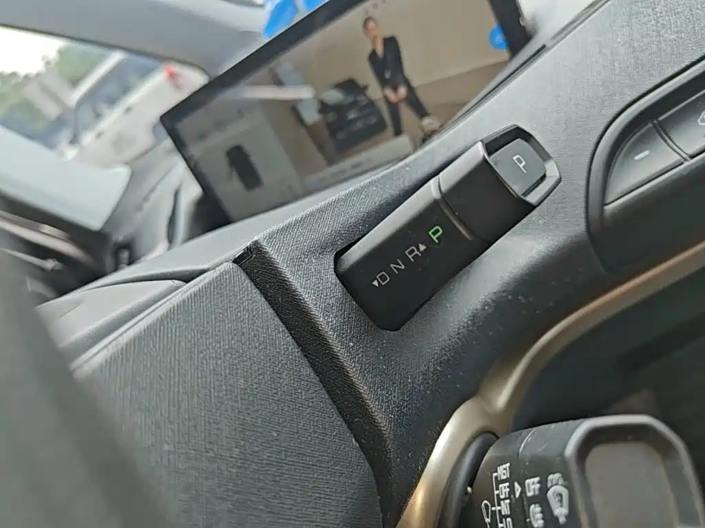Baojun KiWi EV — миниатюра 14