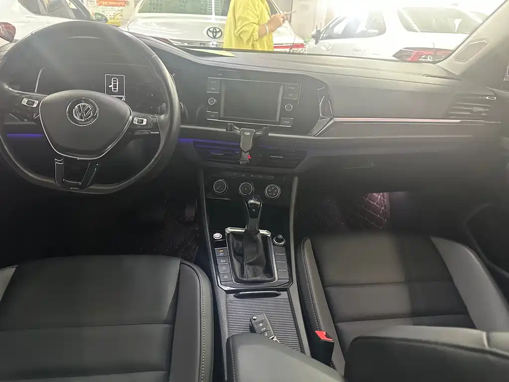 Volkswagen Sagitar — миниатюра 5