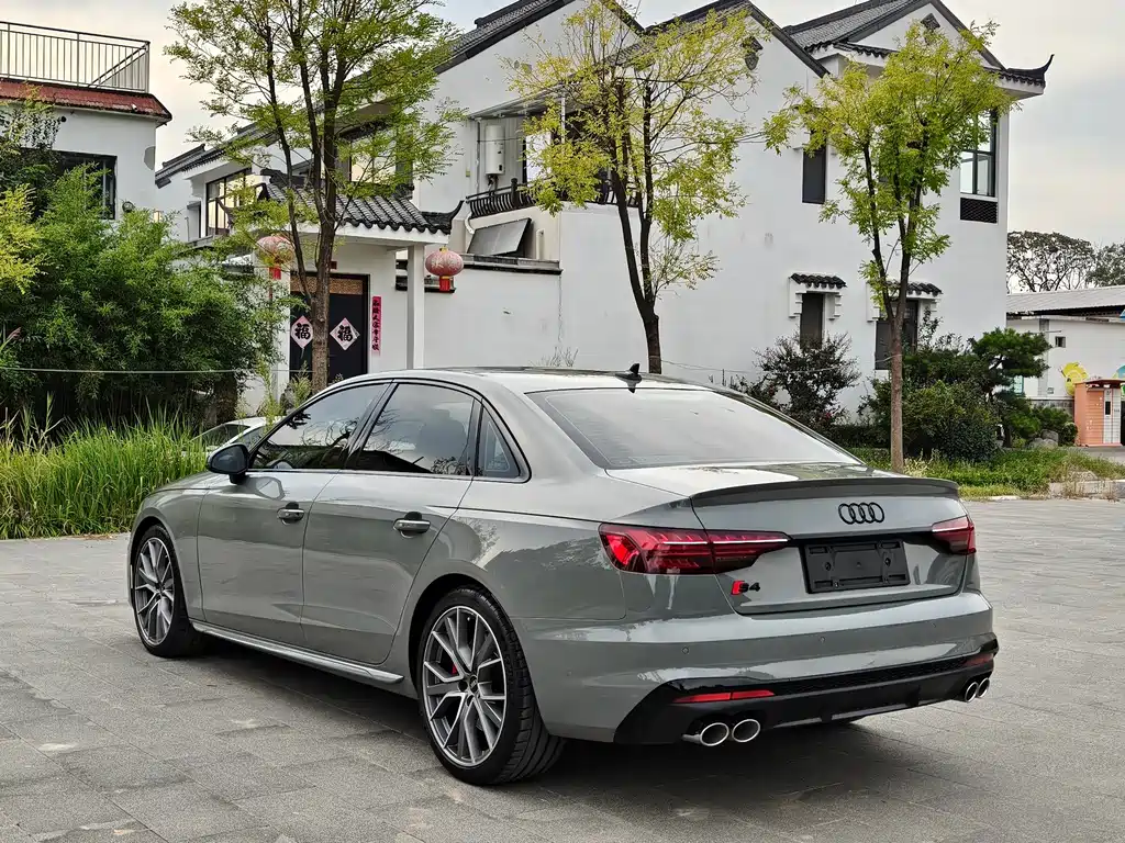 Audi S4 — миниатюра 5
