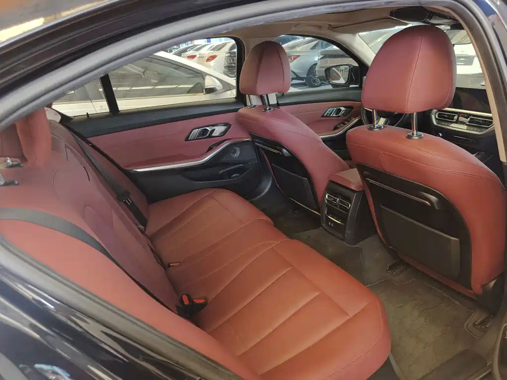 BMW 3 Series — миниатюра 19