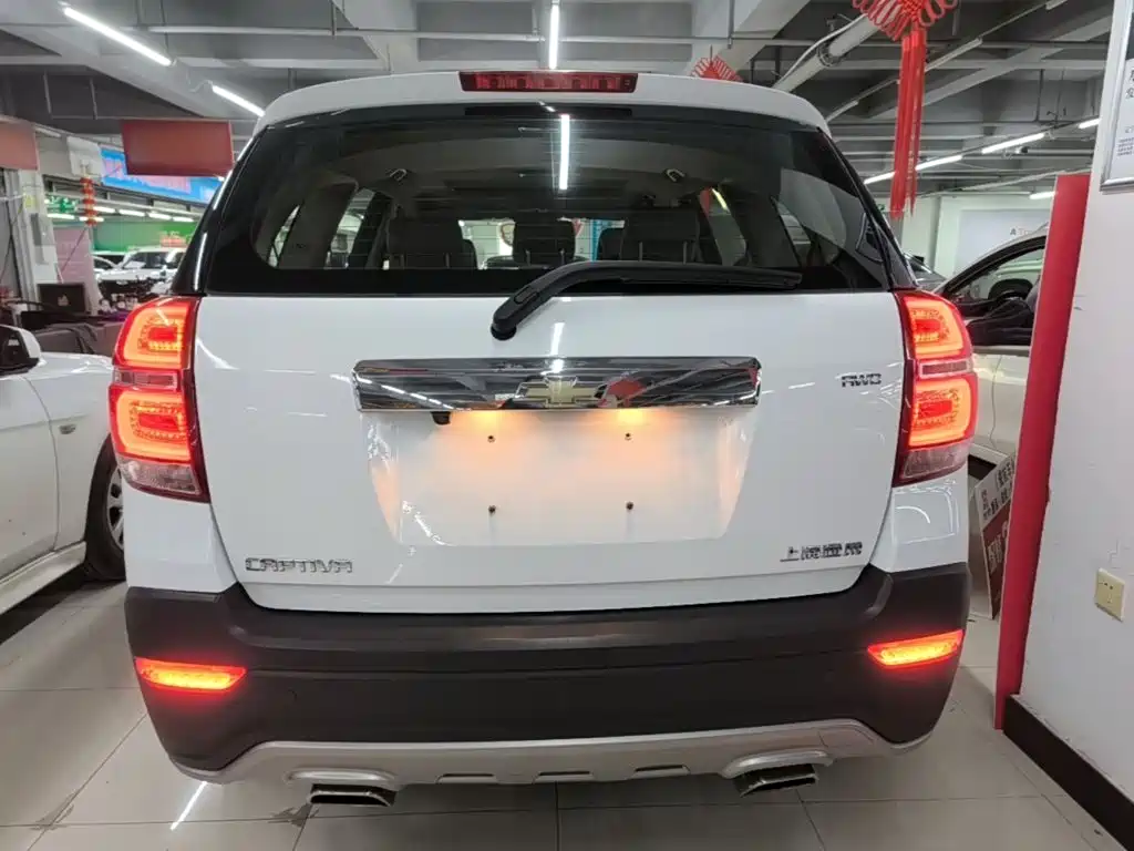 Chevrolet Captiva — миниатюра 6