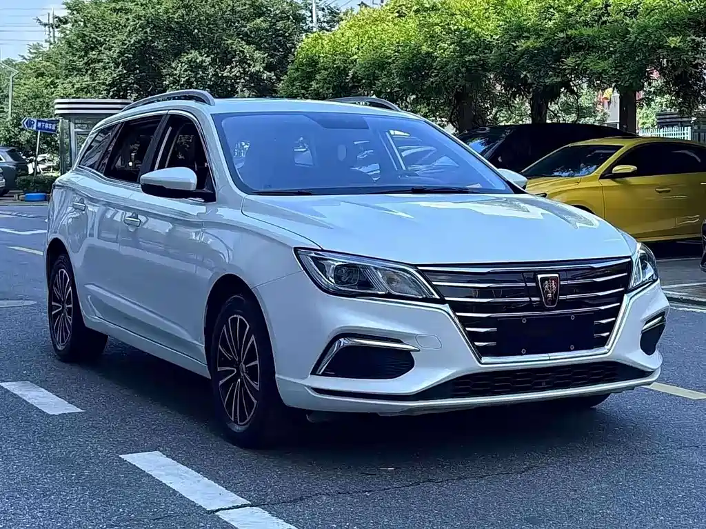 ROEWE EI5