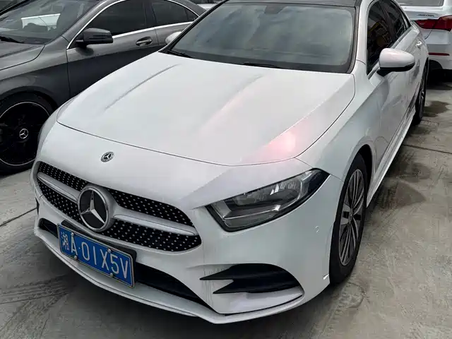 MERCEDES-BENZ A CLASS