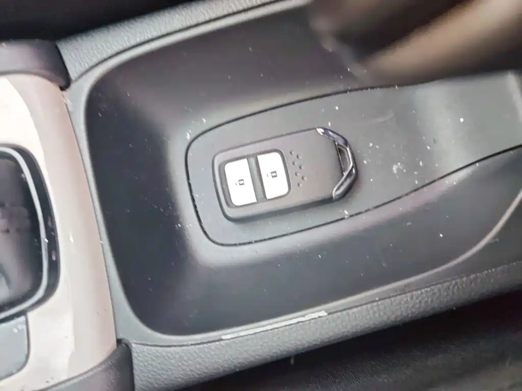 Honda Fit — миниатюра 9