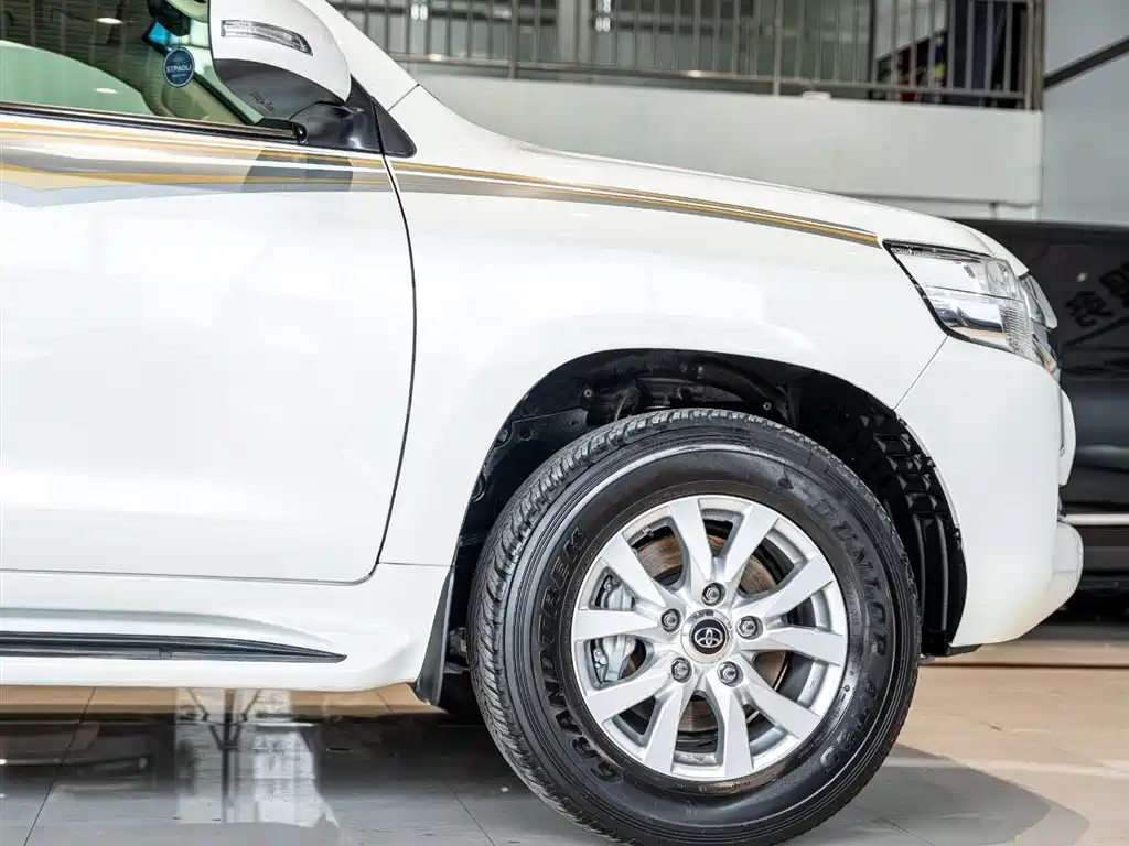 Toyota Land Cruiser 2019 4.6L