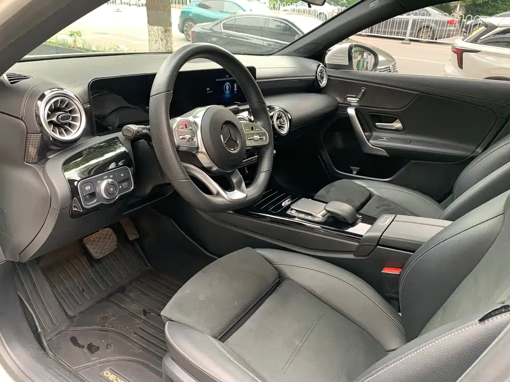 Mercedes-Benz A-Class A 2022 A 200 L Sport Fashion