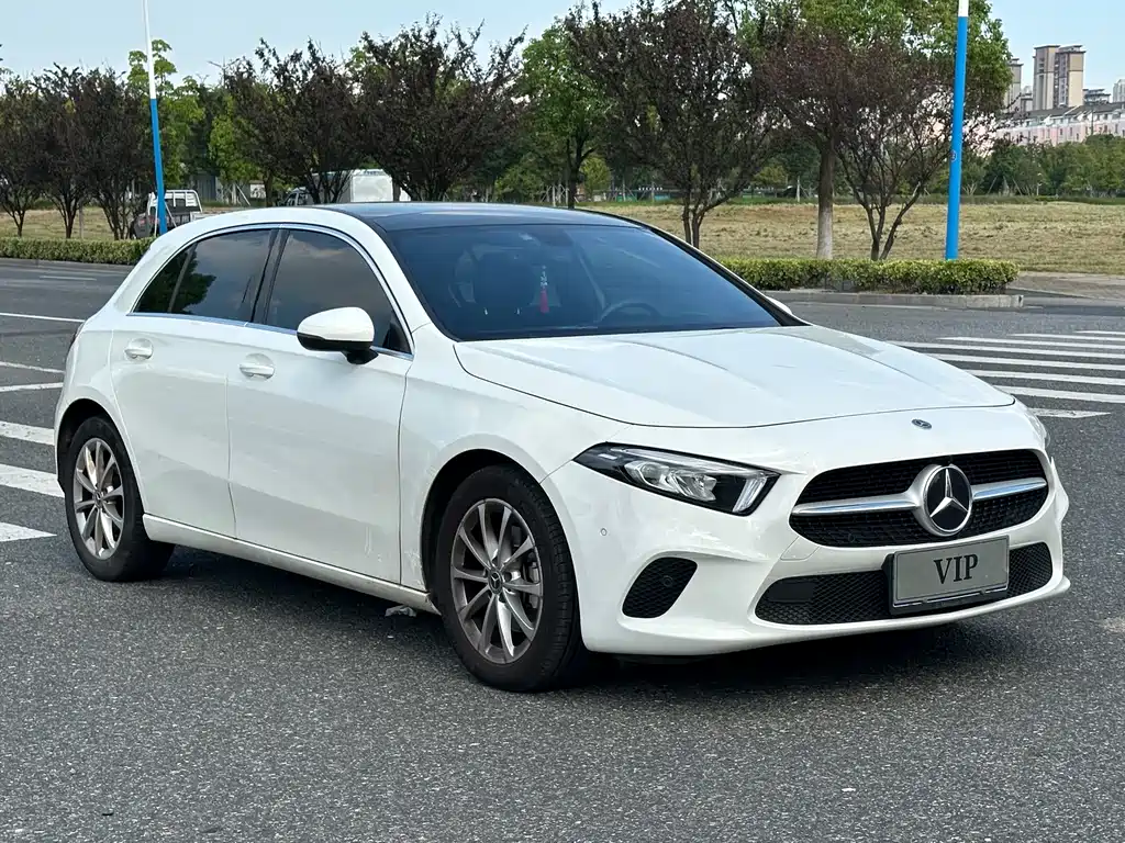 Mercedes-Benz A-Class (Import) — миниатюра 3