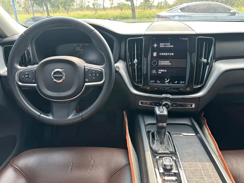 Volvo XC60 — миниатюра 16