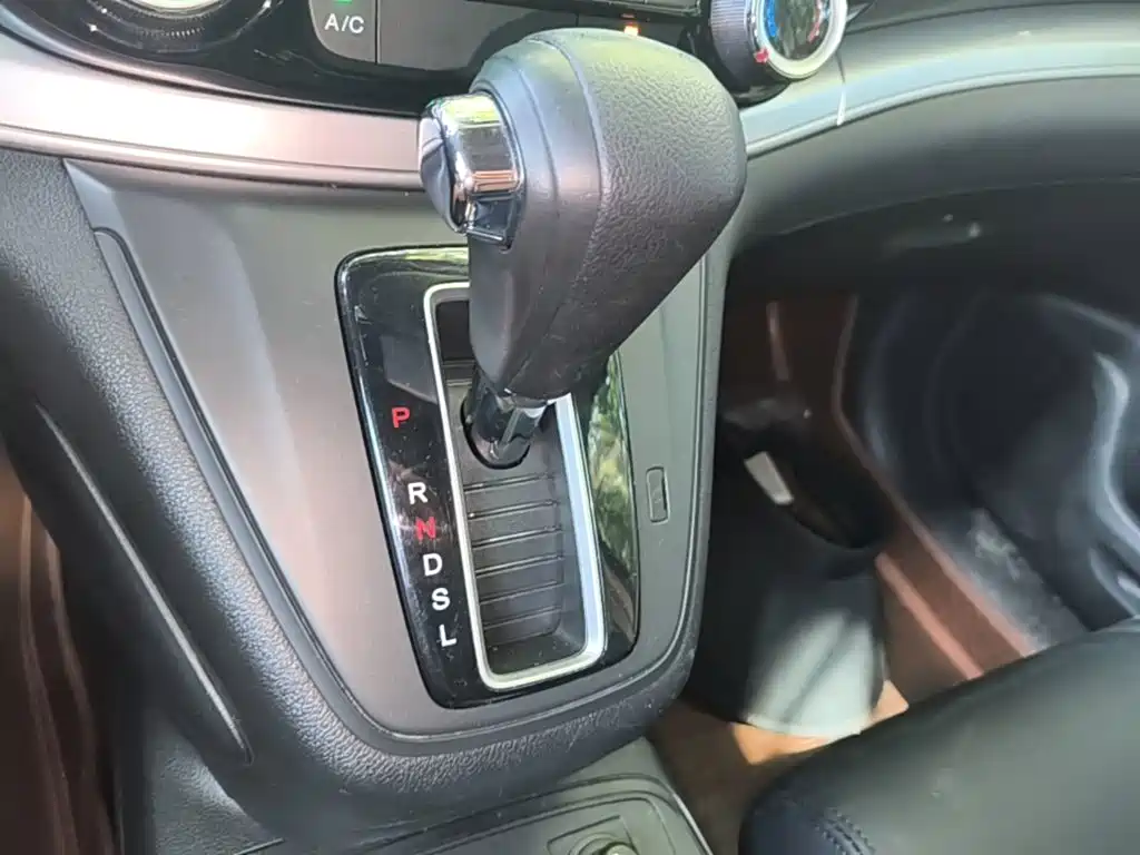 Honda CR-V — миниатюра 14