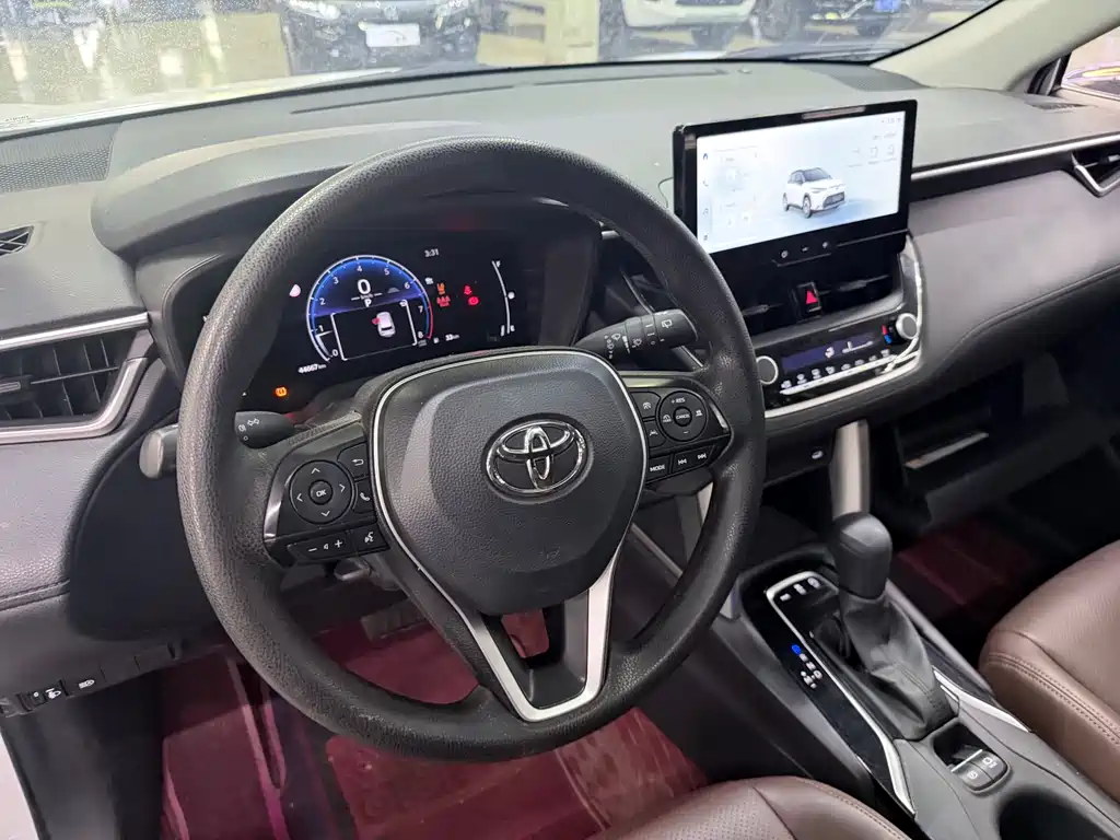 Toyota Frontlander 2.0L CVT Leading Edition, фото 10