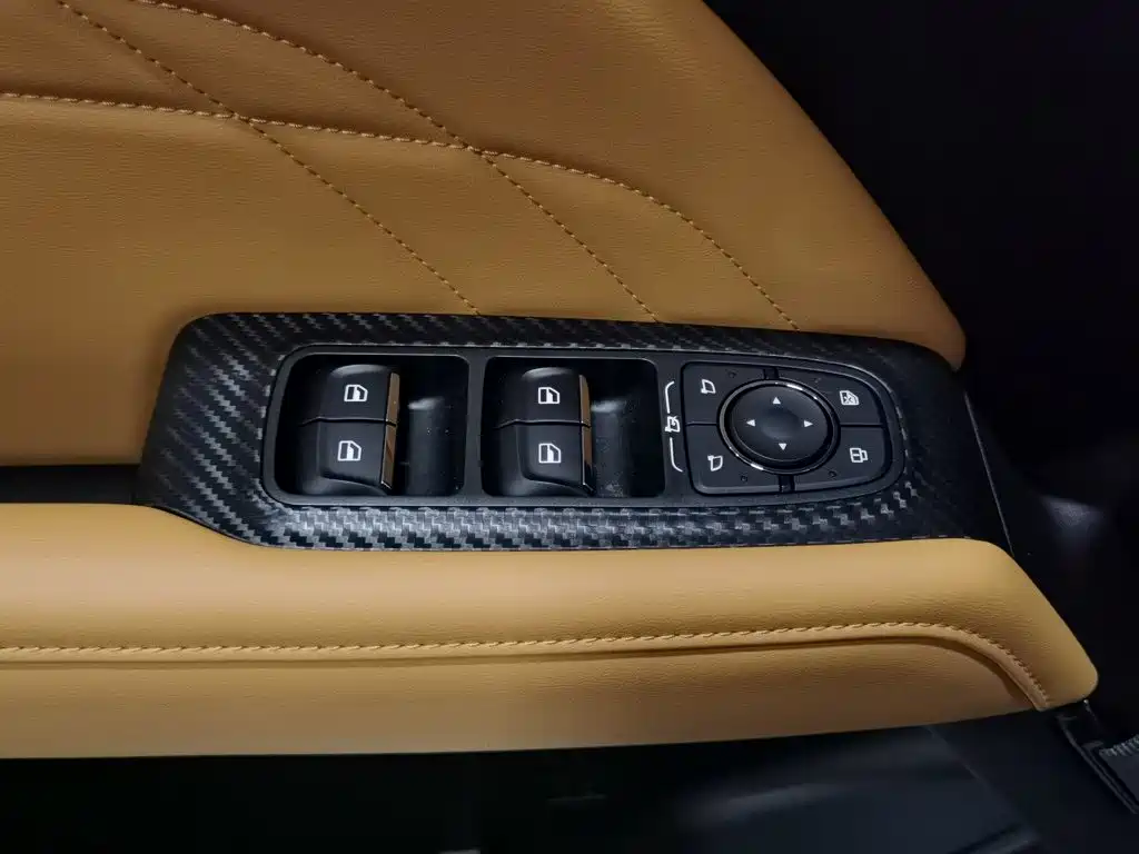 Haval Menglong New Energy — миниатюра 9