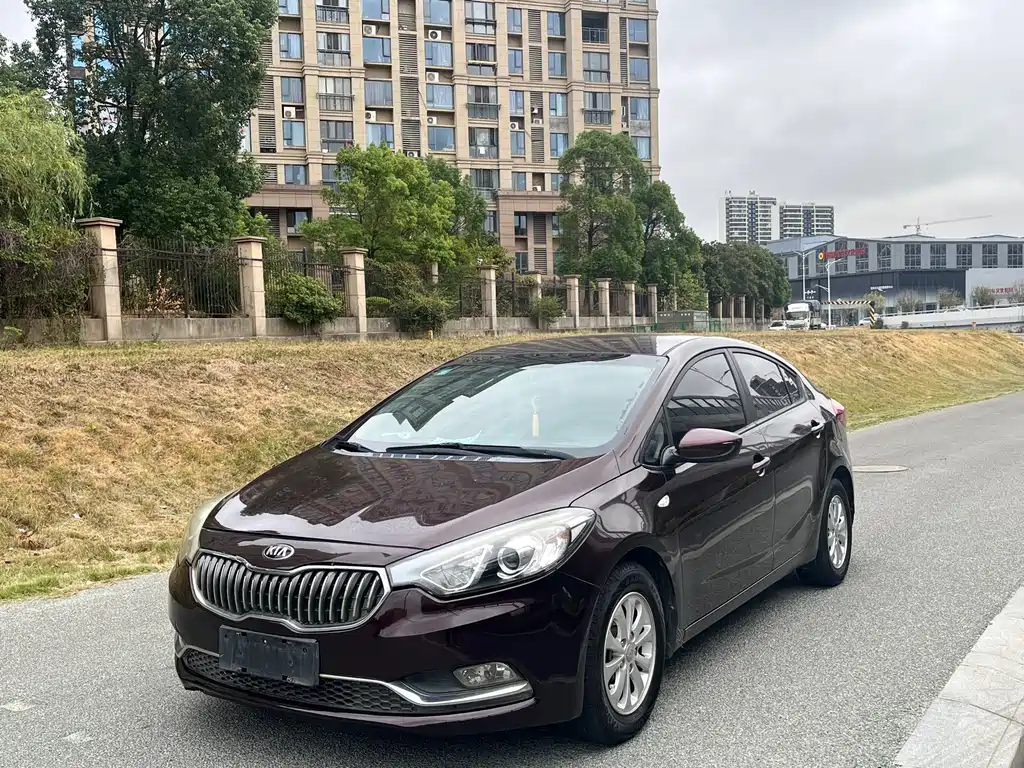 Kia K3 2015