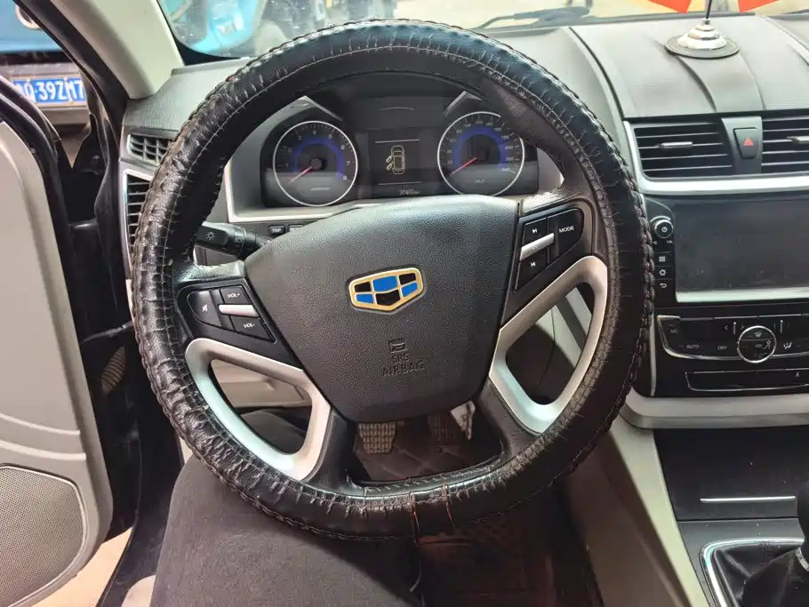 Geely Emgrand — миниатюра 15