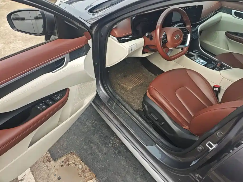 Hyundai Mistra — миниатюра 16