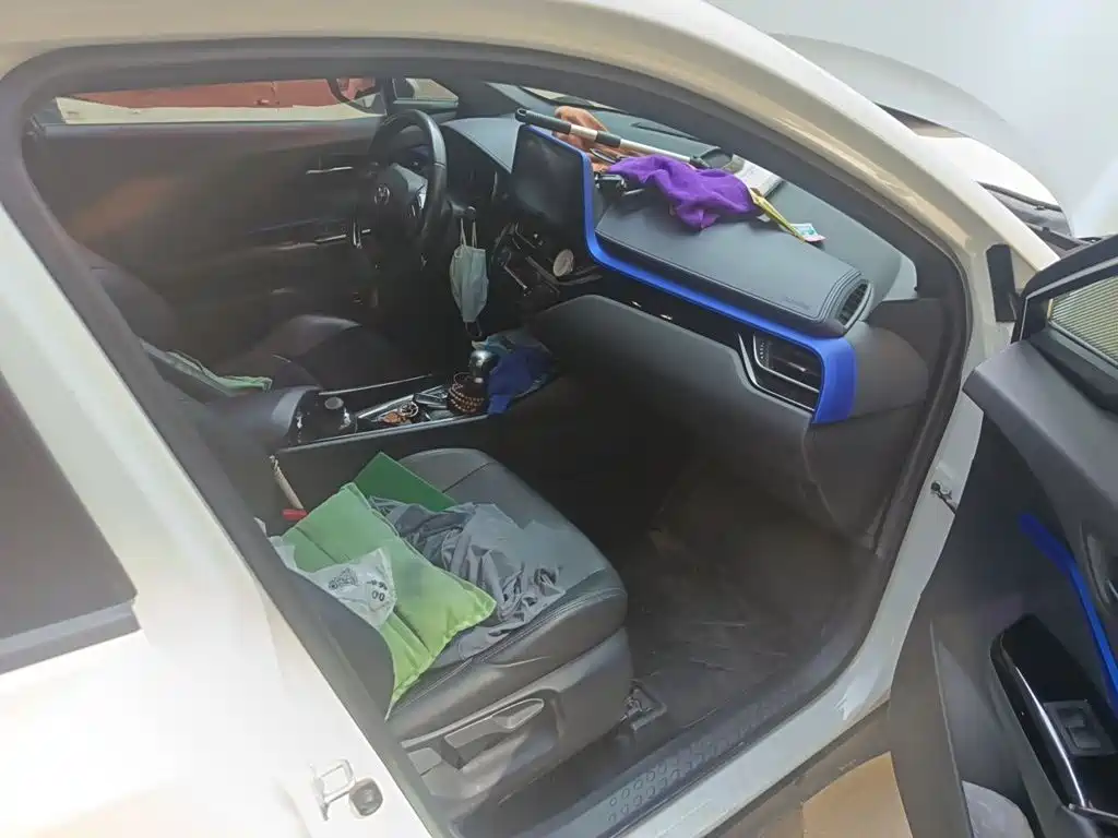 Toyota IZOA — миниатюра 19