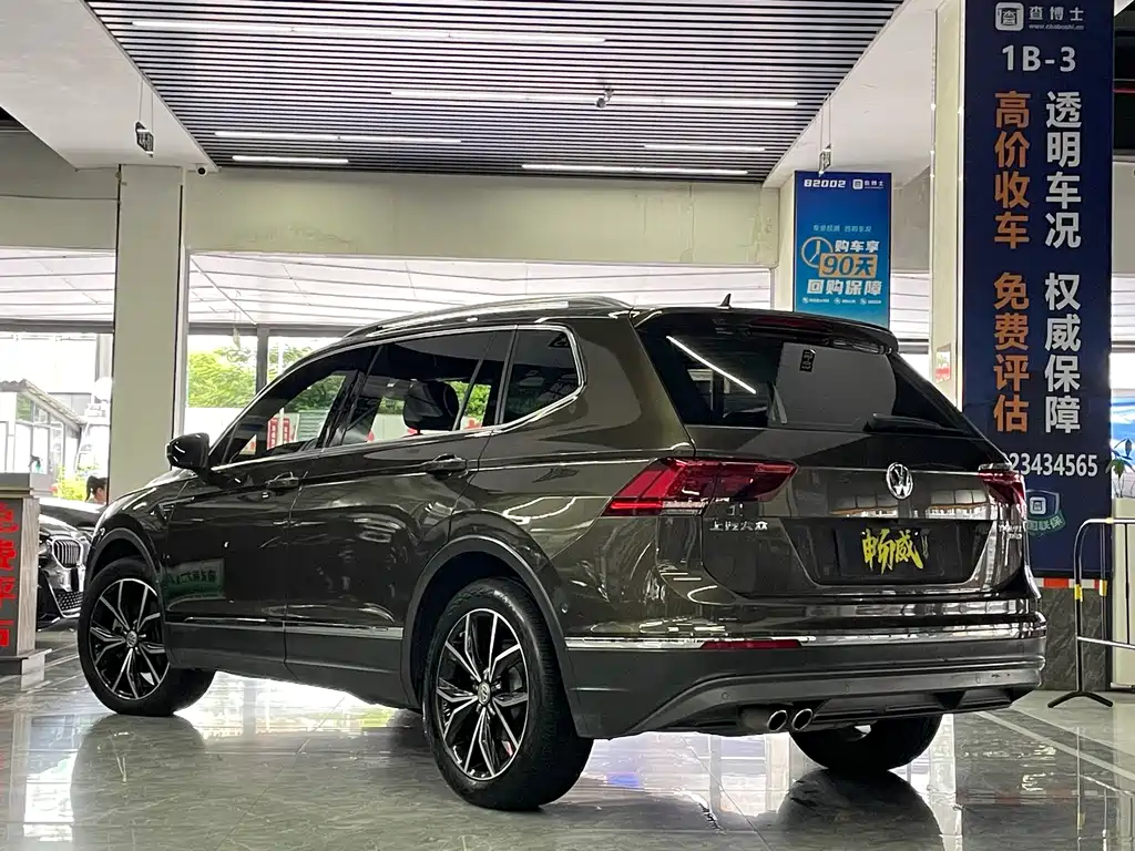 Volkswagen Tiguan L — миниатюра 9