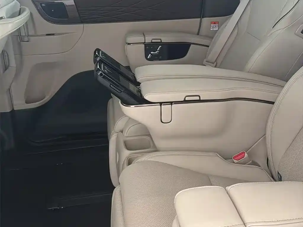 Toyota Alphard 2024 2.5L Premium