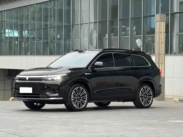 AITO M7