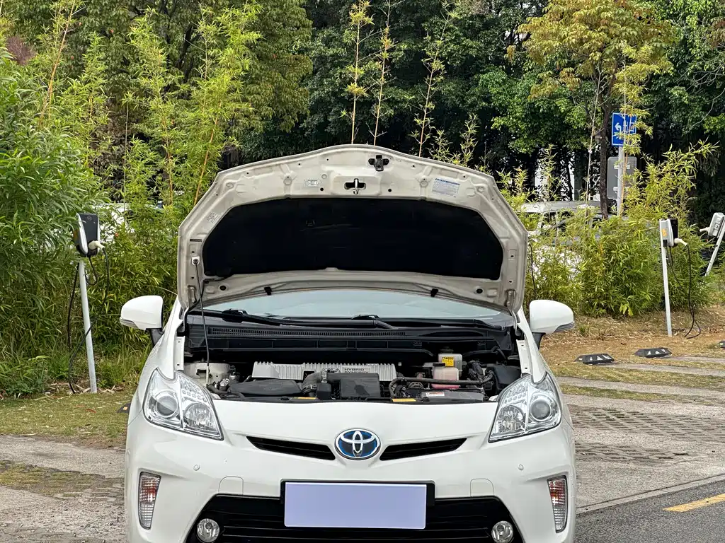 Toyota Prius — фотографии объявления, Фото 17