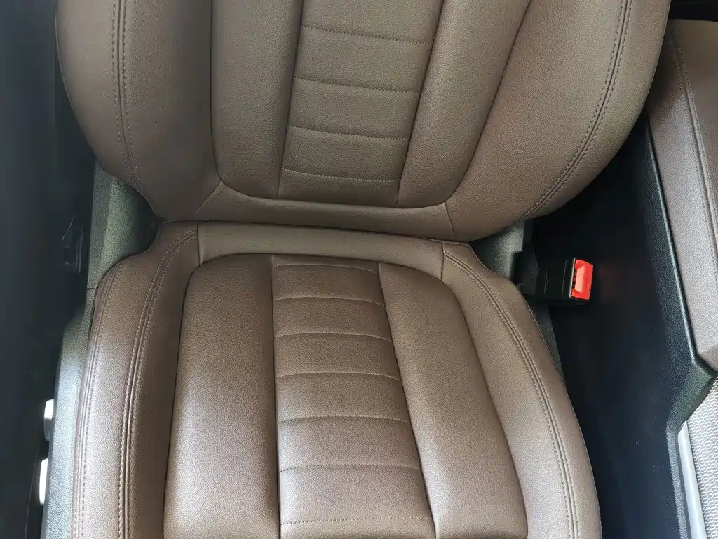 BMW 3 Series — миниатюра 20