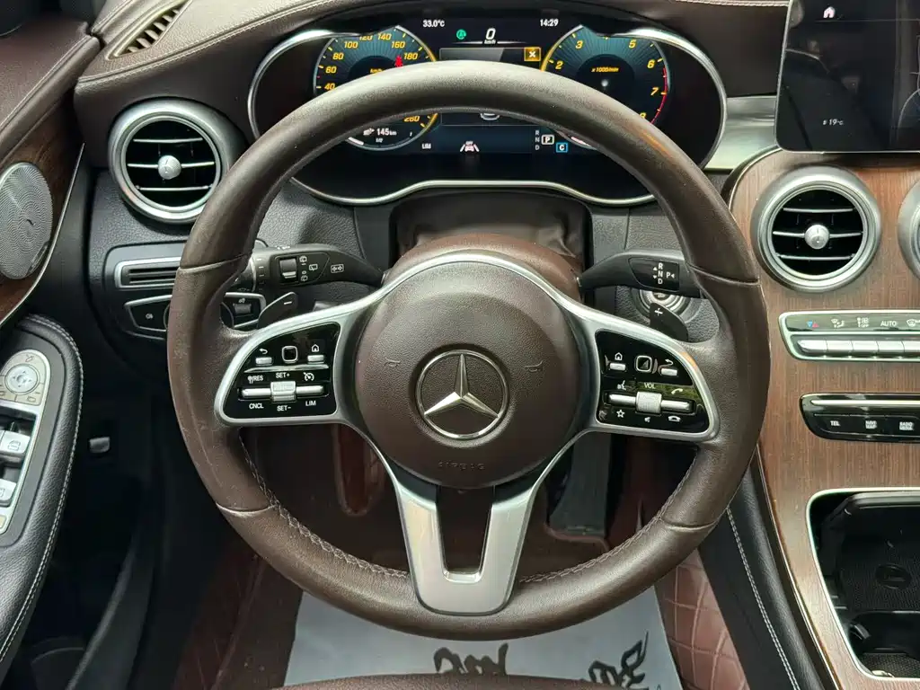 Mercedes-Benz GLC — миниатюра 8