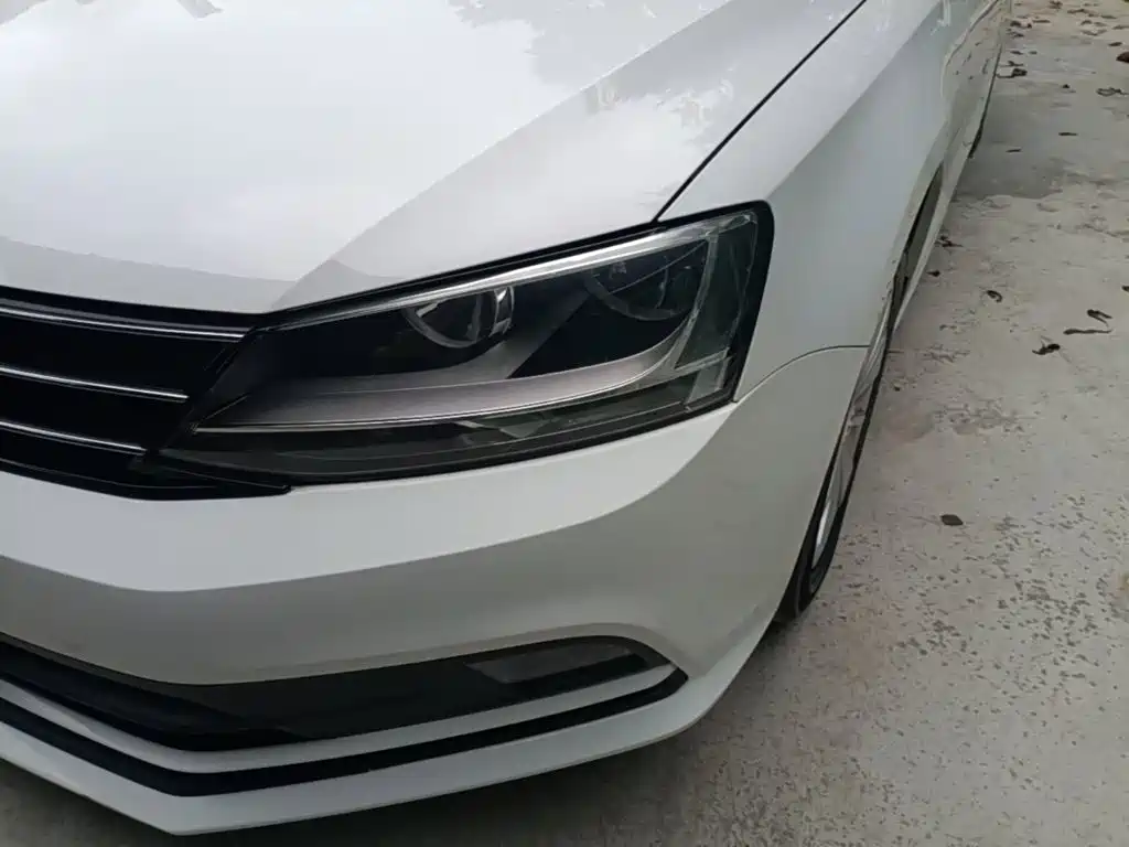 Volkswagen Sagitar — миниатюра 24