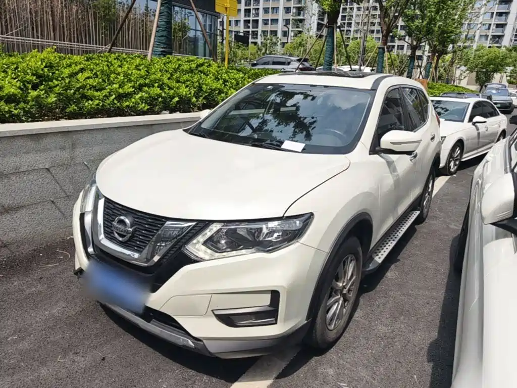 Nissan X-Trail — миниатюра 2