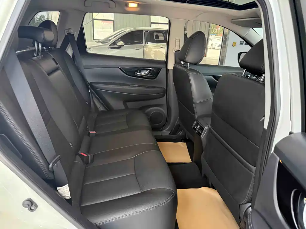 Nissan X-Trail — миниатюра 20