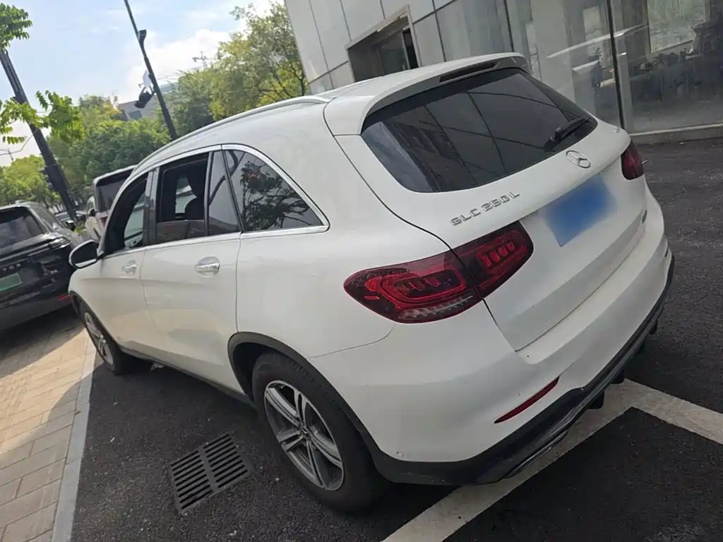 Mercedes-Benz GLC — миниатюра 5