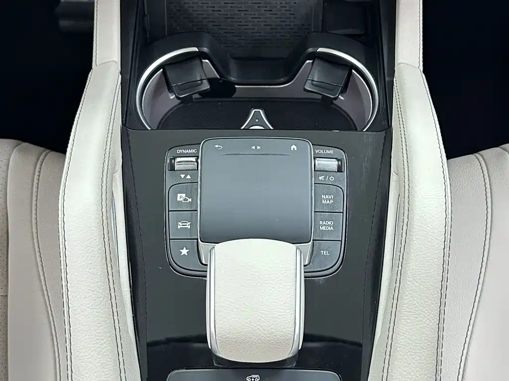 Mercedes-Benz GLS — миниатюра 22